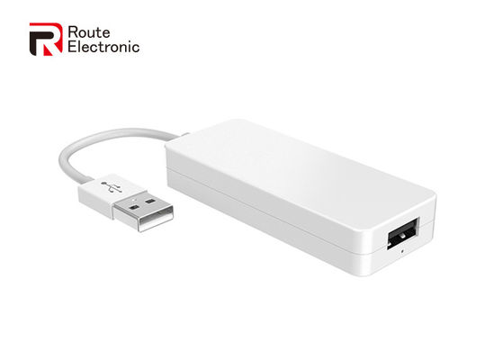 Branchez et jouez les accessoires électroniques des véhicules à moteur, noir blanc en plastique de dongle de jeu de voiture
